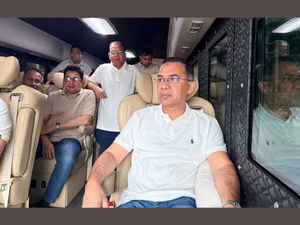 ফেনী সফরে প্রধানমন্ত্রী তারেক রহমান, আছে বেশ কিছু কর্মসূচি ও উদ্বোধন
